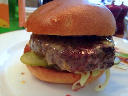 8oz Cheeseburger, Admiral Codlington