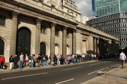 Queues in London