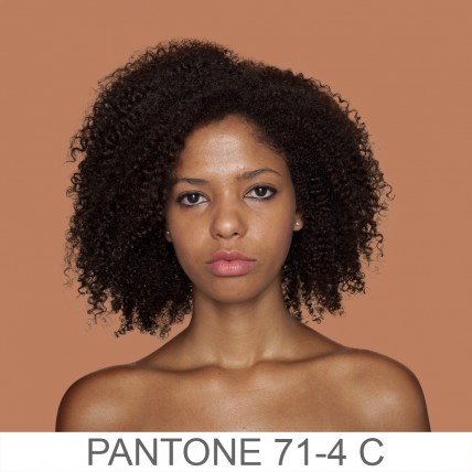 PANTONE 71-4 C