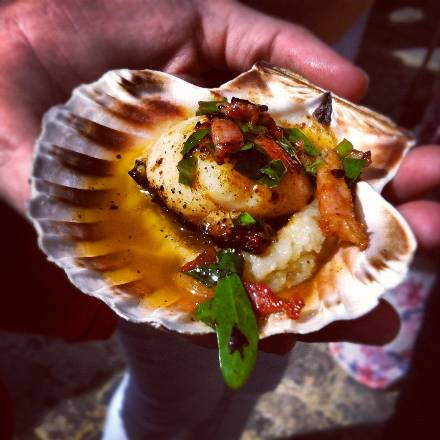 Scallop, bacon and sea veg from Healthy Yummies