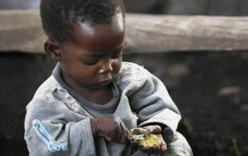 Congolese child refugee