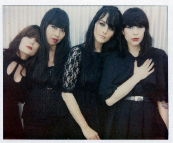 Dum Dum Girls - End of Daze EP