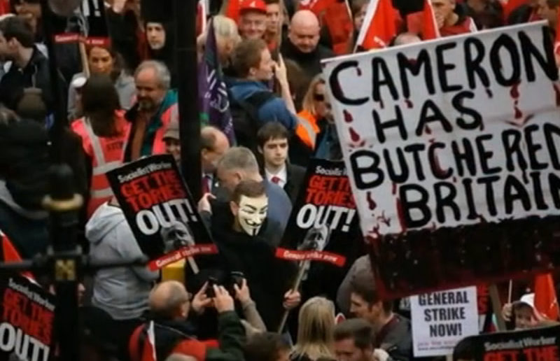 A hundred thousand protest against austerity politics in London