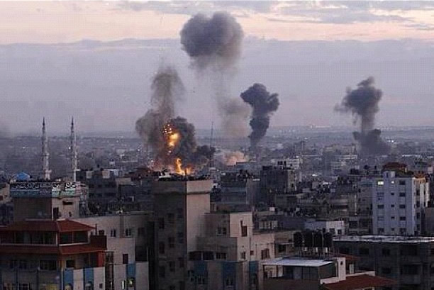 Smoke rises from Gaza after Israeli air strikes