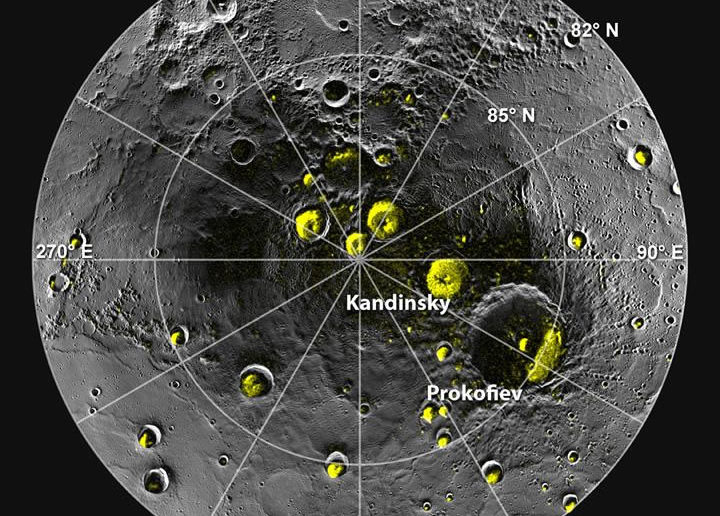 A mosaic of Messenger images of Mercury's north polar region