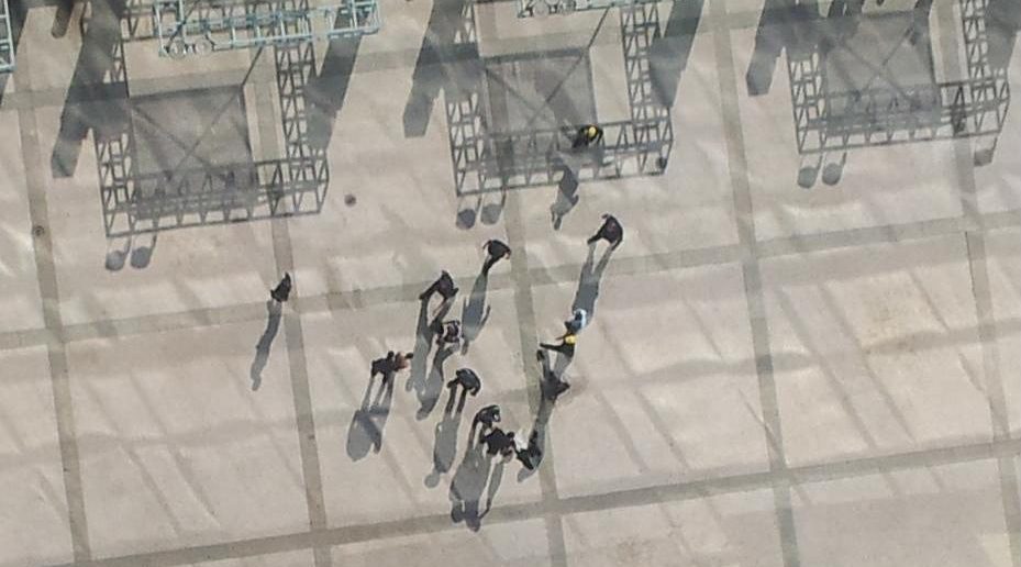 Tel Aviv bomb suspect surrounded by Israeli security forces