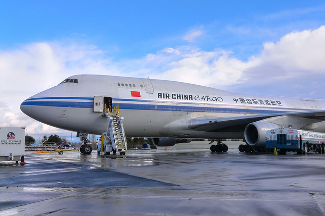 Air China aeroplane being loaded with cargo