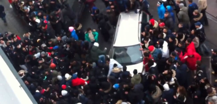 Students in Gothenburg protest over "slut" allegations