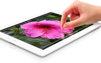 Pinch to zoom on the Apple iPad