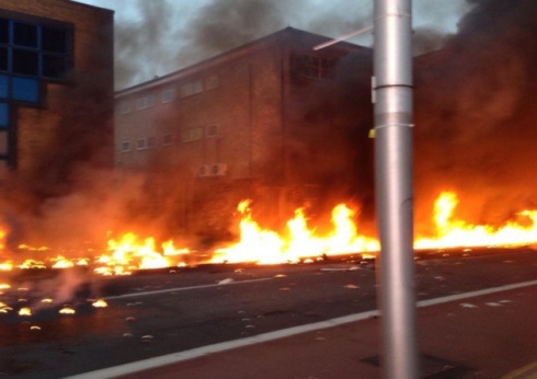 Helicopter crash in Vauxhall, central London