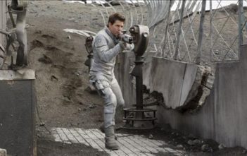 Oblivion (2013)