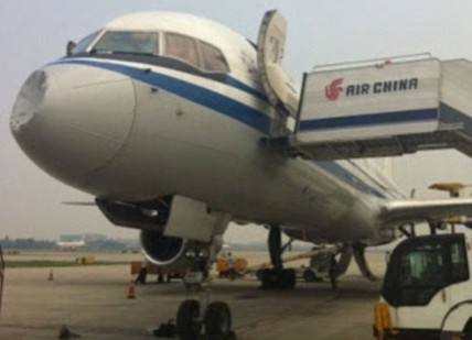 The Air China Boeing 757 with the damaged nose cone