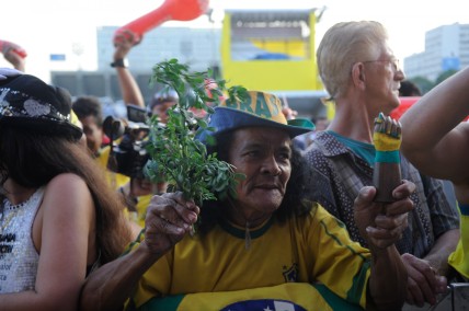 Around 6,000 people gathered together in Rio de Janeiro city to root for the Brazilian football team in the Confederations Cup