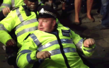 Notting Hill Carnival police dance-off