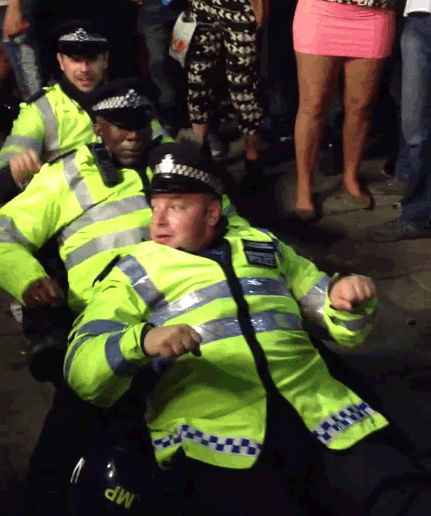 Notting Hill Carnival police dance-off
