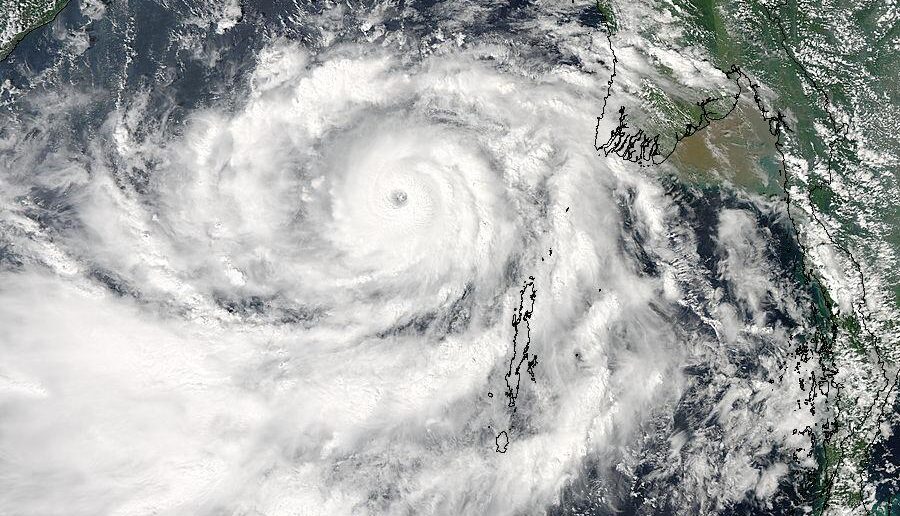 Cyclone Phailin approaching the Indian coast