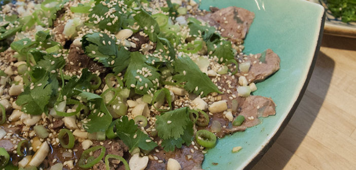 Hot and numbing beef slices