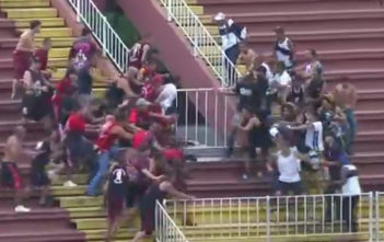 Violence erupts at Brazilian football match