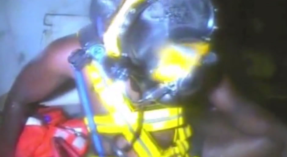 Man survives in air pocket in sunken ship at bottom of Atlantic