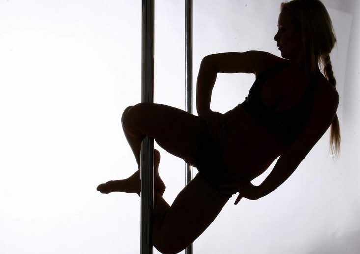 Pole dancer