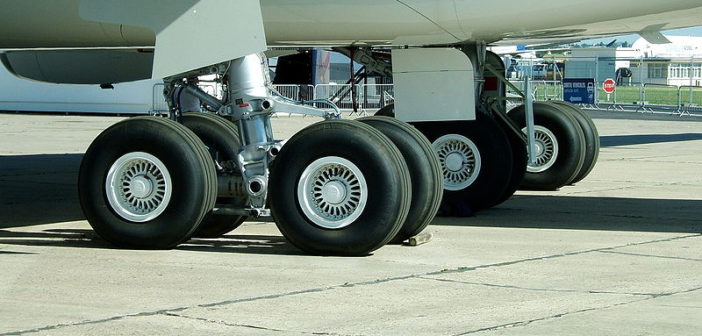 Airbus A340 landing gear
