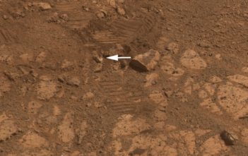Location of "Jelly Doughnut" rock "Pinnacle Island" before it appeared in front of the rover in early January 2014