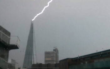 Lightning strikes the Shard