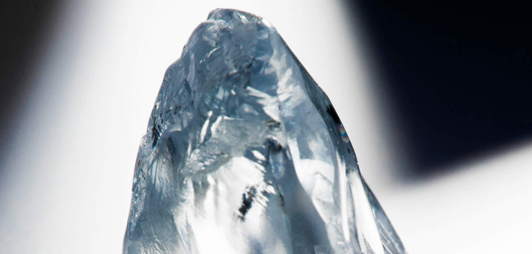 122-carat blue diamond