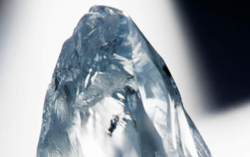 122-carat blue diamond