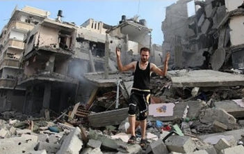 100 dead in air strikes on Gaza