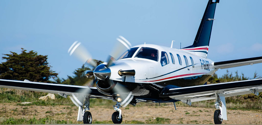 Socata TBM-700 plane