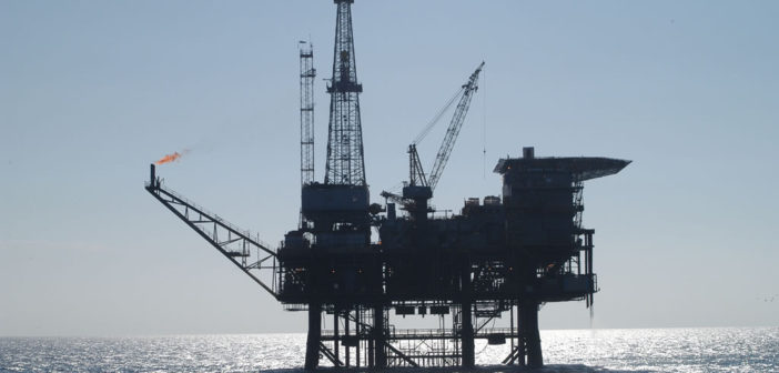Oil platform