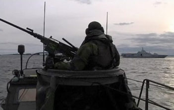 Sweden expands search for myster submarine near Stockholm