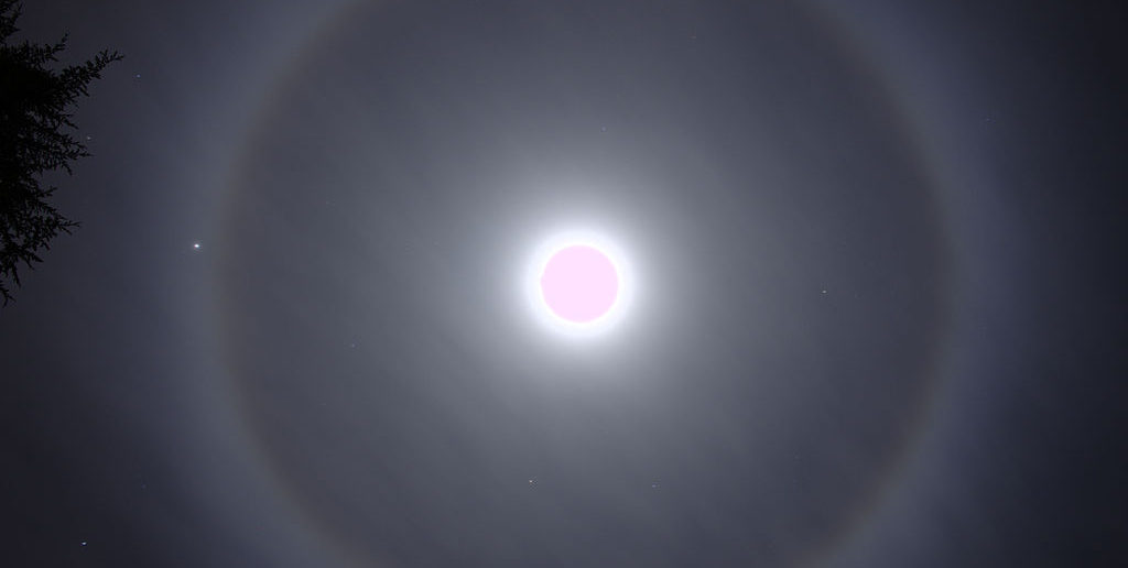 Moon halo
