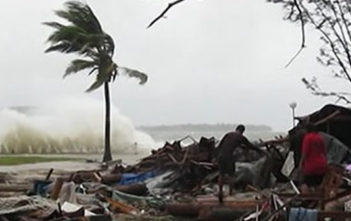 Cyclone Pam devastates Vanuatu