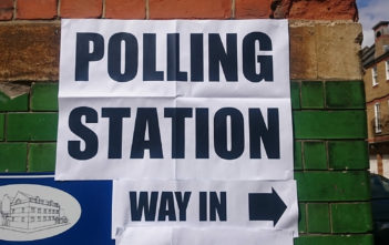 Polling station / vote
