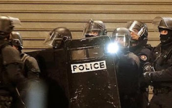 Police raid kills two militants in Paris