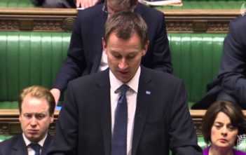 Junior doctors row: Jeremy Hunt unilaterally imposes new contract without agreement