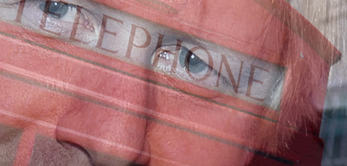 Boris Johnson / telephone box